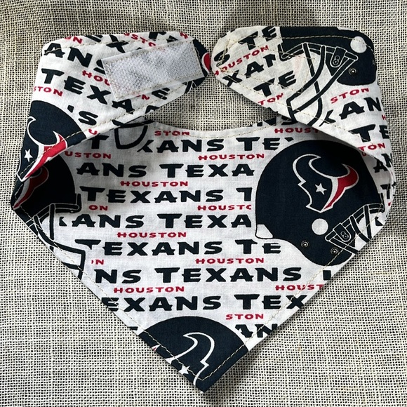 Houston Texans Dog Bandana-Size S - Picture 4 of 6